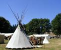 bioexpo/09_tipis-and-artisano-stand_20010701 (67KB)