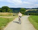 39_bike-trip_momo-erika_20010726 (74KB)