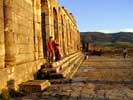 20_volubilis_momo-erika-ofek_20020325 (80KB)